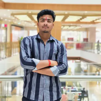 Aryan singh Chauhan Tutor From Scooter India Lucknow